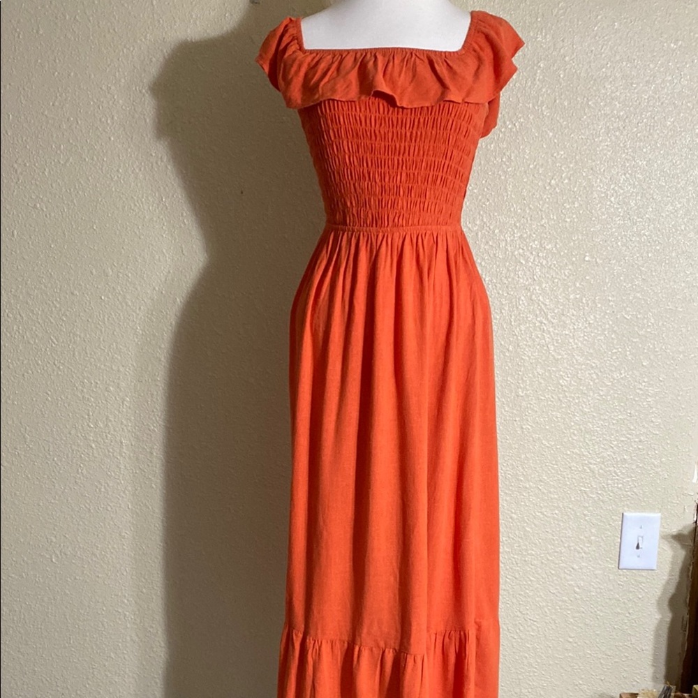 NWT Monteau Los Angeles Orange Ruffle Off the Shoulder Maxi Dress Size M